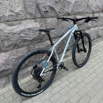 Niner Air Silver Baja Blue 2-Star Size LG