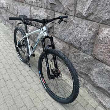 Niner Air Silver Baja Blue 2-Star Size LG