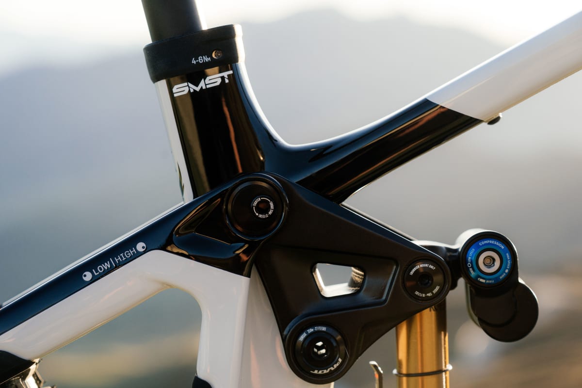 Shuttle LT Pro X0 Eagle Transmission - 2027