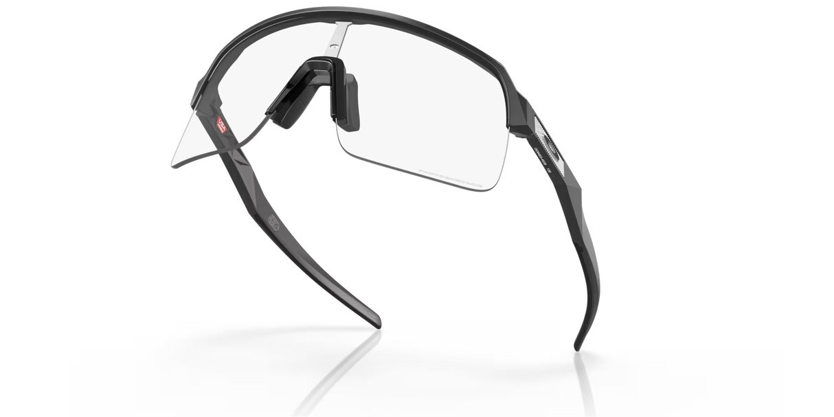 OAKLEY sunglasses Sutro Lite Sweep matt black w/clear photochromic
