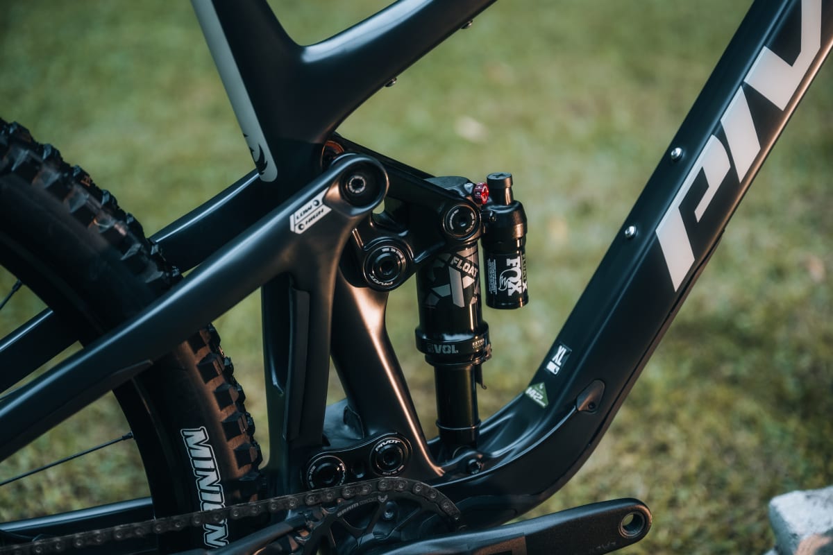Pivot Switchblade Pro X0 Eagle Transmission