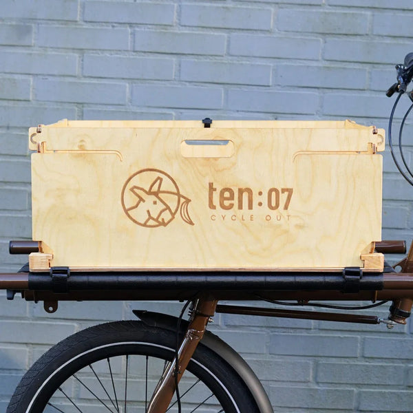 wooden box for porteur rack