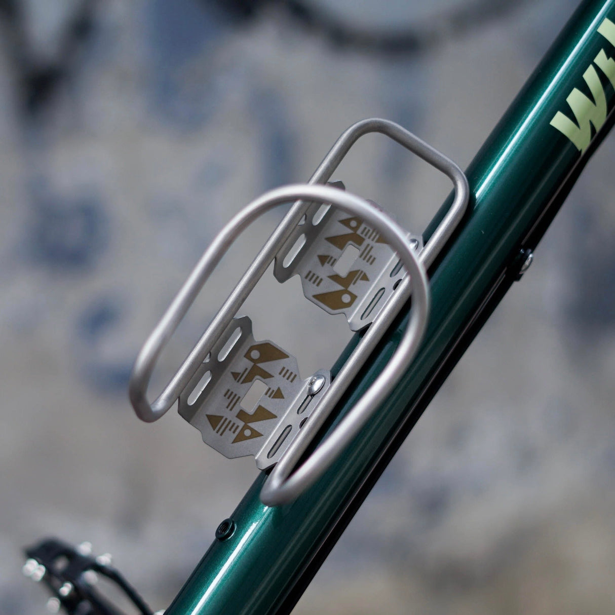 Veloci VLCmade Titanium Whichway Bottle Cage